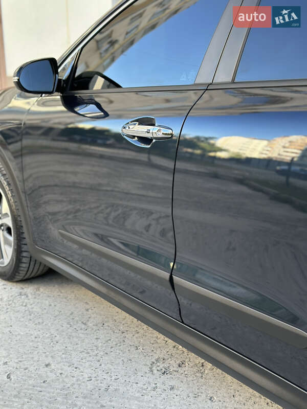 Внедорожник / Кроссовер Kia Niro 2019 в Ивано-Франковске