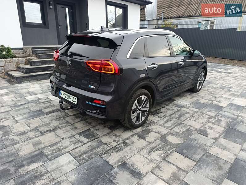 Внедорожник / Кроссовер Kia Niro 2020 в Богодухове фото 6 Внедорожник / Кроссовер Kia Niro 2020 в Богодухове