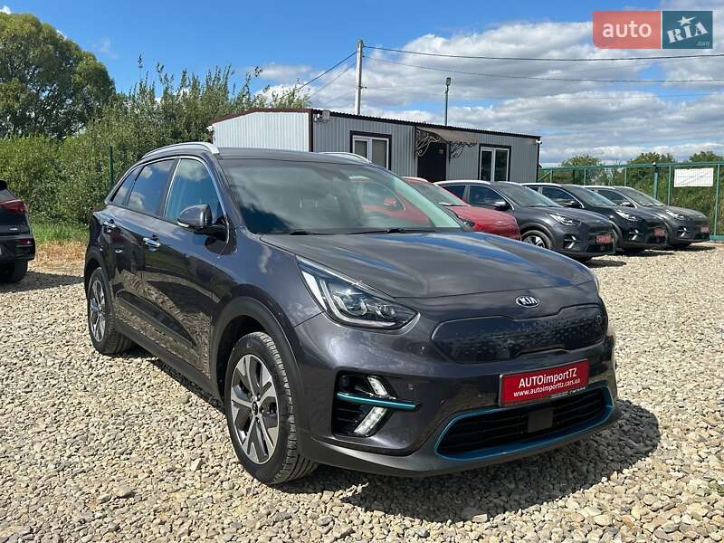 Внедорожник / Кроссовер Kia Niro 2020 в Львове фото 16 Внедорожник / Кроссовер Kia Niro 2020 в Львове