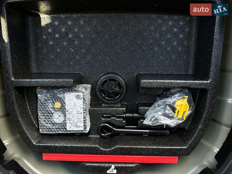 Внедорожник / Кроссовер Kia Niro 2020 в Львове фото 55 Внедорожник / Кроссовер Kia Niro 2020 в Львове