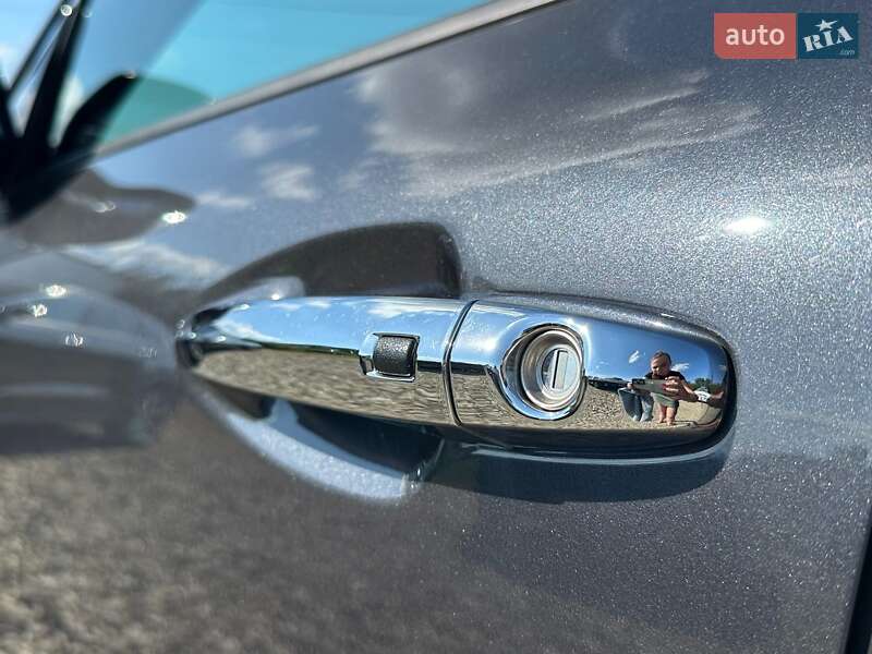 Внедорожник / Кроссовер Kia Niro 2020 в Львове