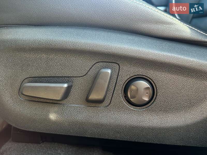 Внедорожник / Кроссовер Kia Niro 2020 в Львове