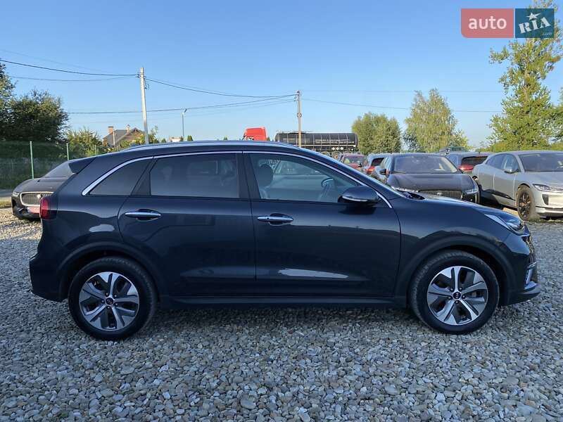 Внедорожник / Кроссовер Kia Niro 2020 в Львове