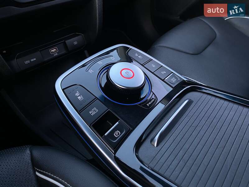 Внедорожник / Кроссовер Kia Niro 2020 в Львове