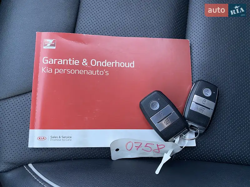 Внедорожник / Кроссовер Kia Niro 2020 в Львове документ