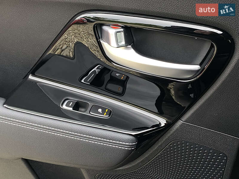 Внедорожник / Кроссовер Kia Niro 2020 в Львове