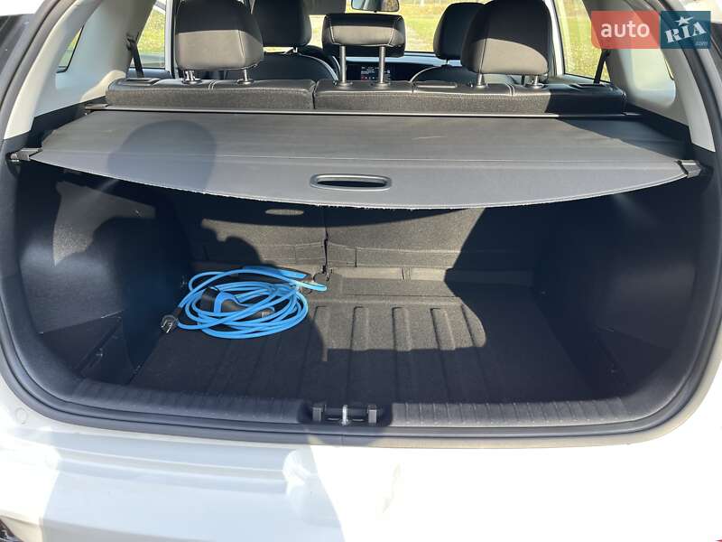Внедорожник / Кроссовер Kia Niro 2021 в Хмельницком