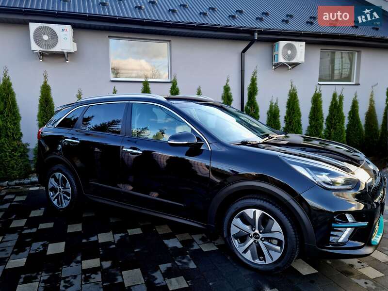 Позашляховик / Кросовер Kia Niro 2019 в Дрогобичі фото 39 Позашляховик / Кросовер Kia Niro 2019 в Дрогобичі