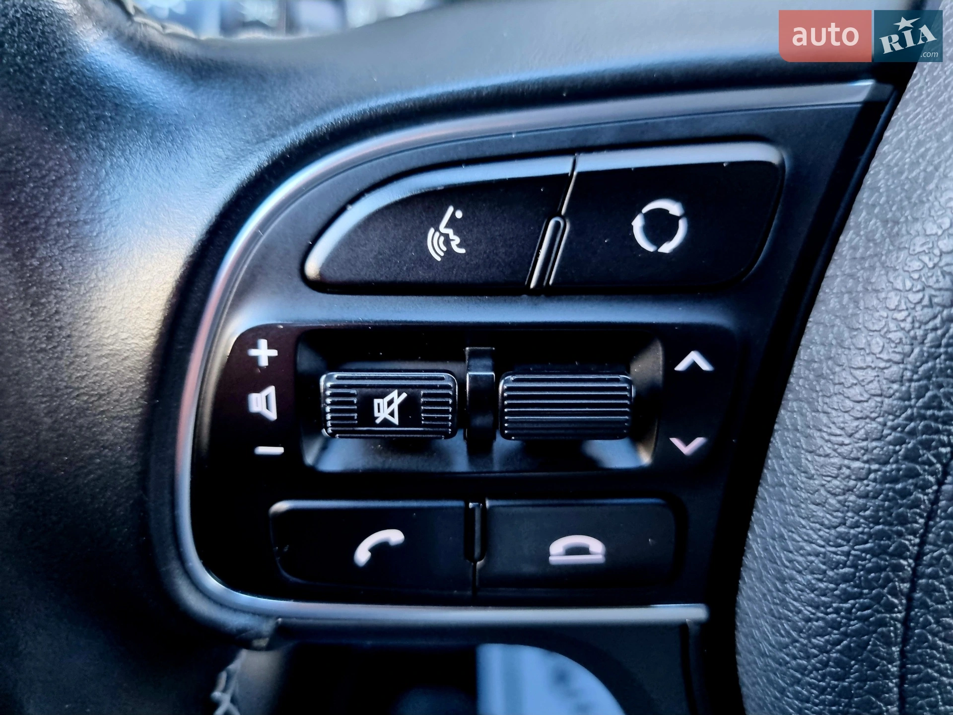2019 Kia Niro - мініатюра 66