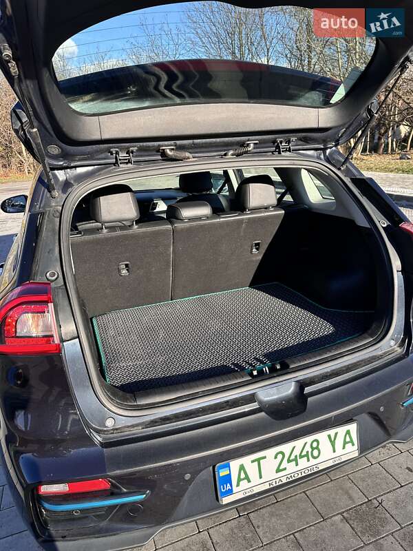 Внедорожник / Кроссовер Kia Niro 2019 в Львове фото 10 Внедорожник / Кроссовер Kia Niro 2019 в Львове