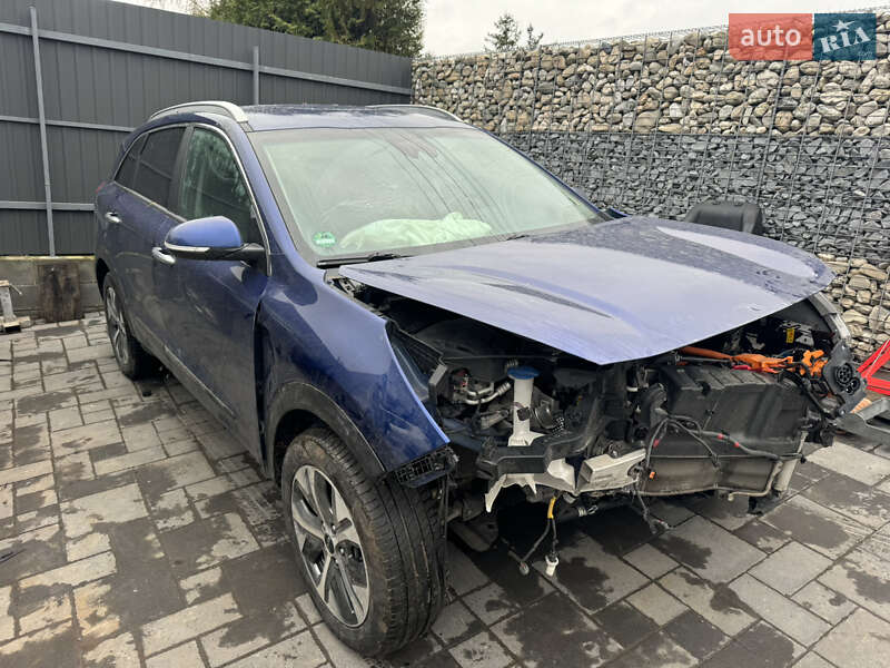 Внедорожник / Кроссовер Kia Niro 2021 в Ровно