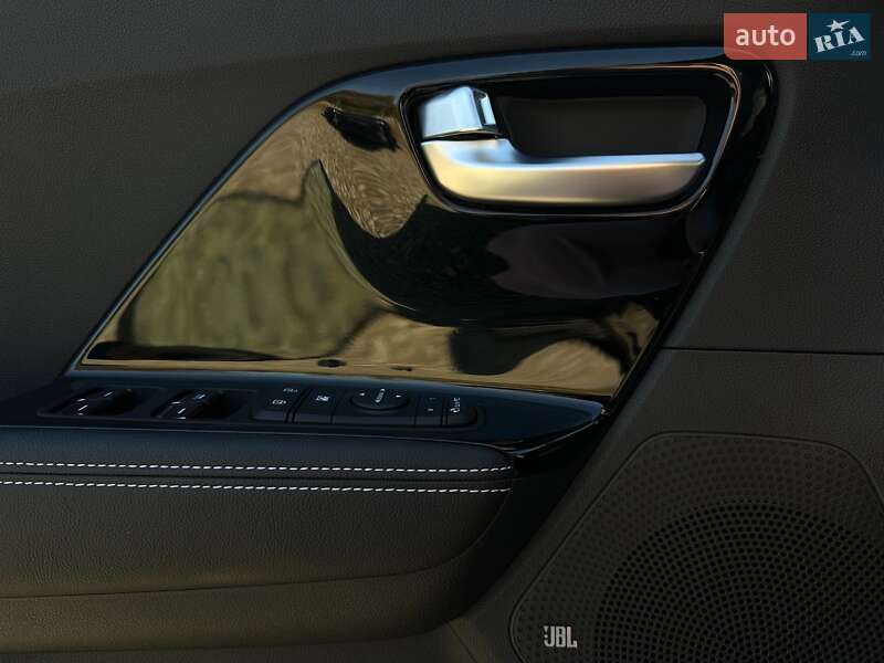 Внедорожник / Кроссовер Kia Niro 2021 в Львове