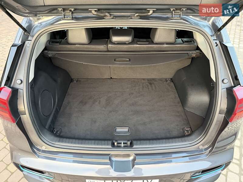 Внедорожник / Кроссовер Kia Niro 2020 в Черновцах