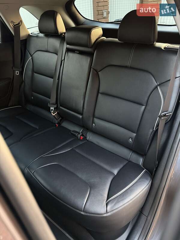 Внедорожник / Кроссовер Kia Niro 2020 в Черновцах