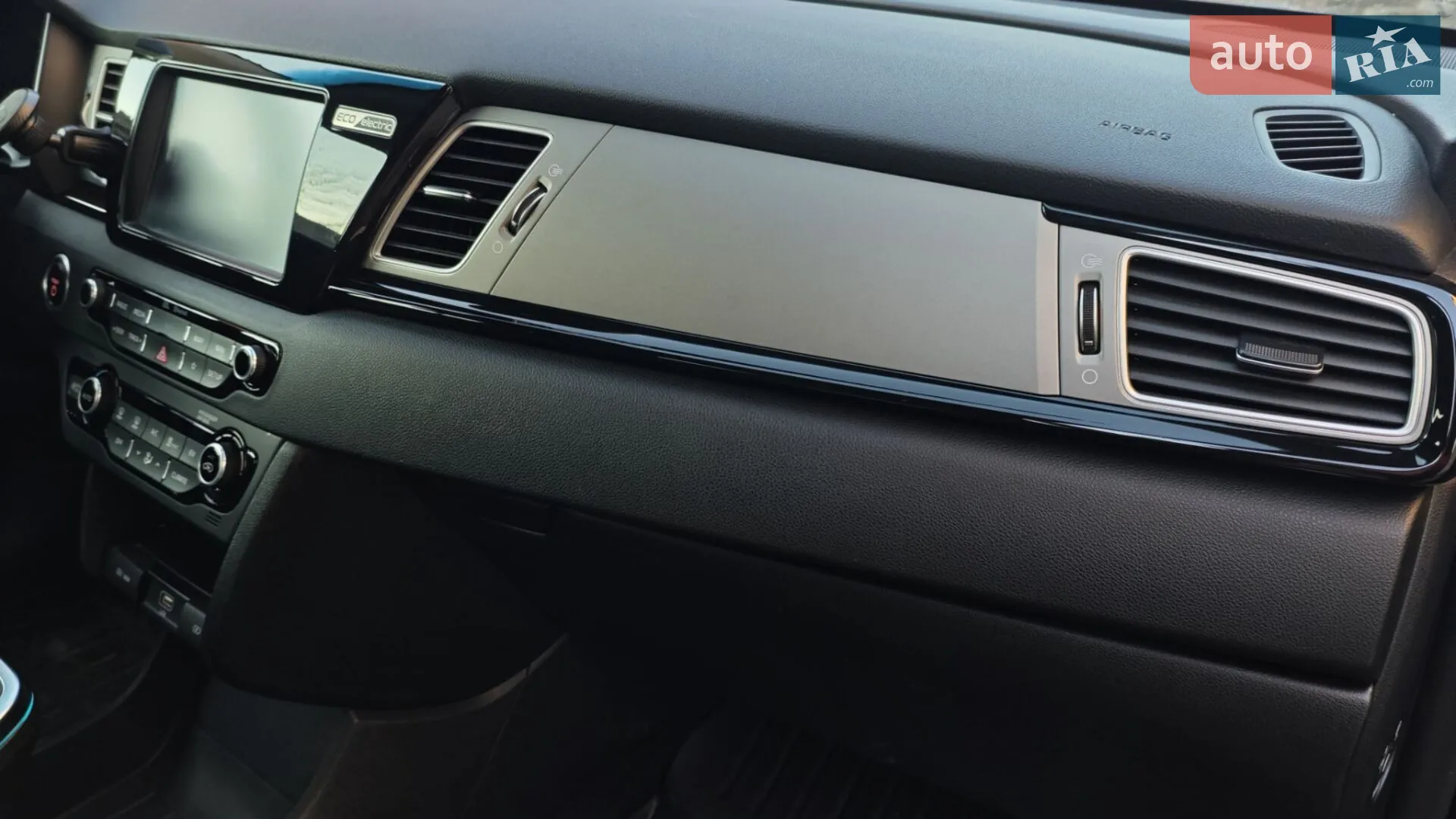 2019 Kia Niro - мініатюра 21