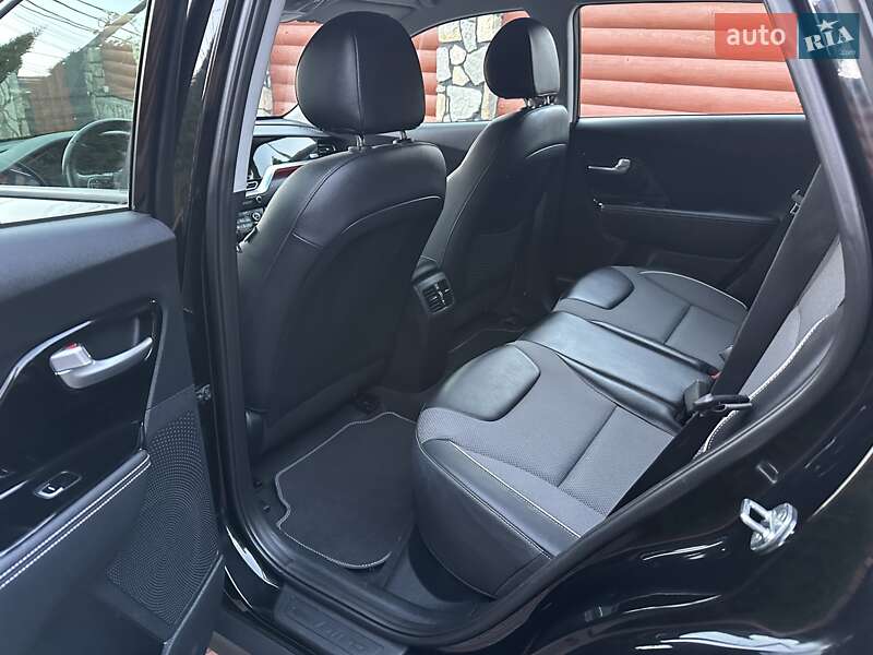 Внедорожник / Кроссовер Kia Niro 2020 в Виннице фото 20 Внедорожник / Кроссовер Kia Niro 2020 в Виннице