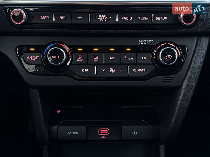 Внедорожник / Кроссовер Kia Niro 2022 в Львове