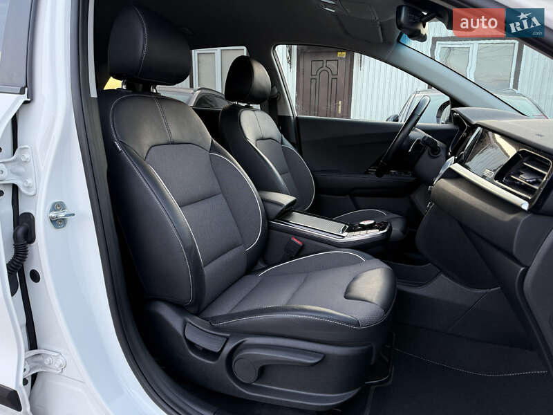 Внедорожник / Кроссовер Kia Niro 2022 в Львове