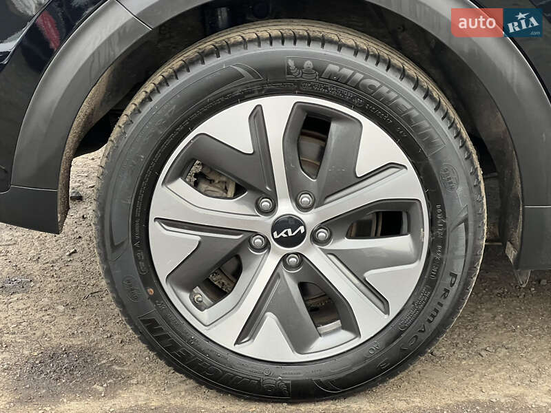 Внедорожник / Кроссовер Kia Niro 2022 в Луцке