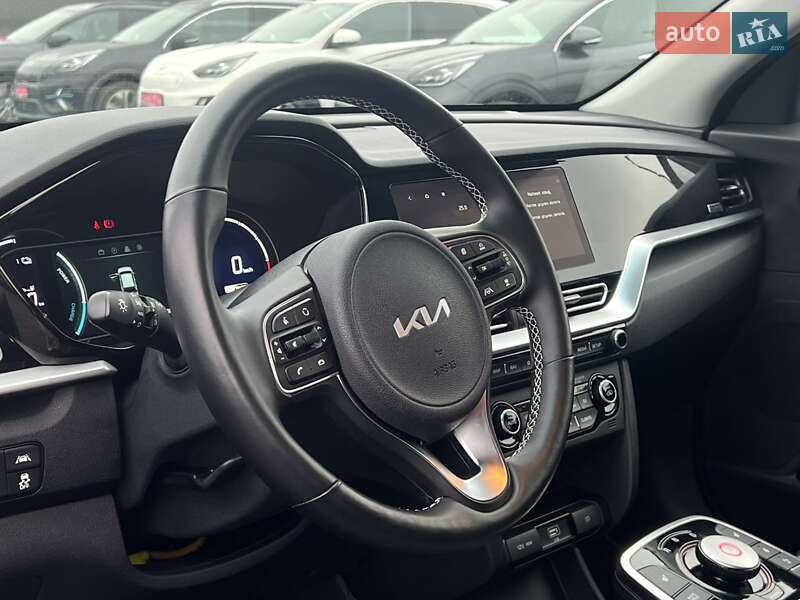 Внедорожник / Кроссовер Kia Niro 2022 в Луцке