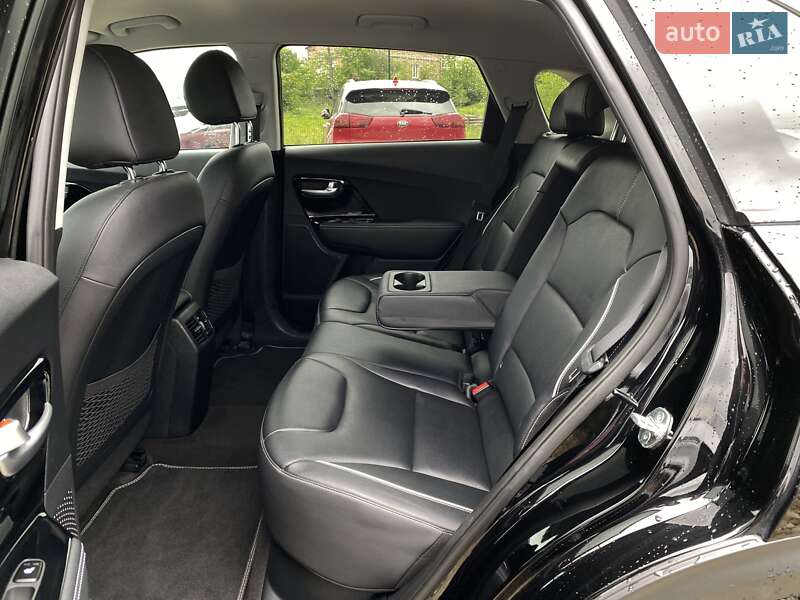 Позашляховик / Кросовер Kia Niro 2020 в Львові