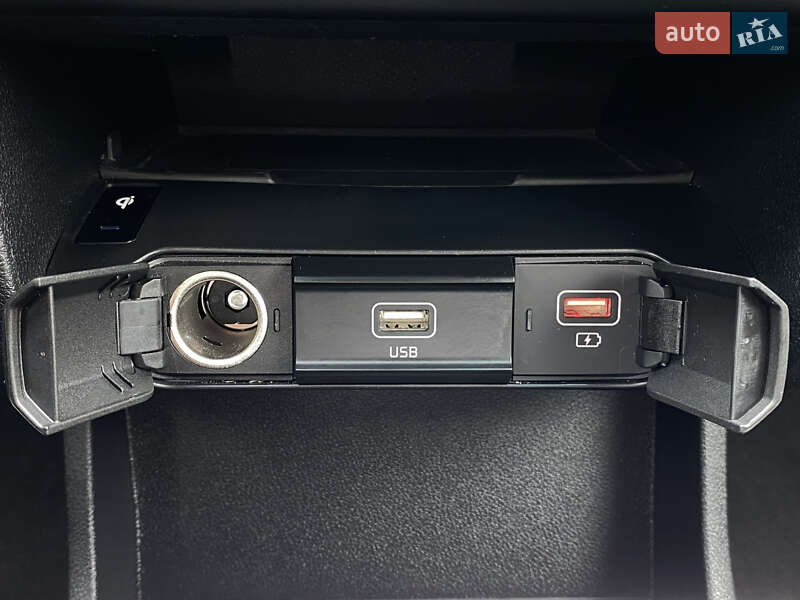 Внедорожник / Кроссовер Kia Niro 2020 в Львове фото 67 Внедорожник / Кроссовер Kia Niro 2020 в Львове