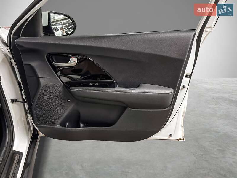 Внедорожник / Кроссовер Kia Niro 2021 в Виннице фото 24 Внедорожник / Кроссовер Kia Niro 2021 в Виннице