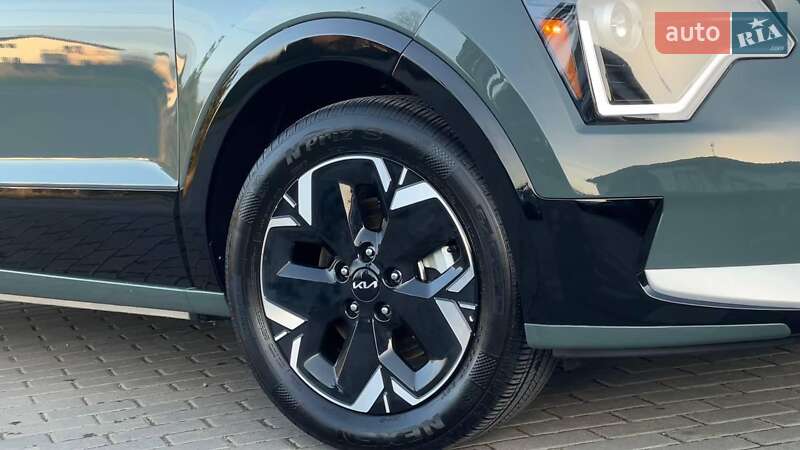 Внедорожник / Кроссовер Kia Niro 2024 в Хырове