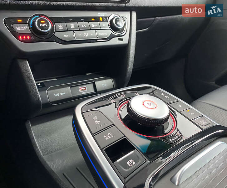 Внедорожник / Кроссовер Kia Niro 2020 в Львове