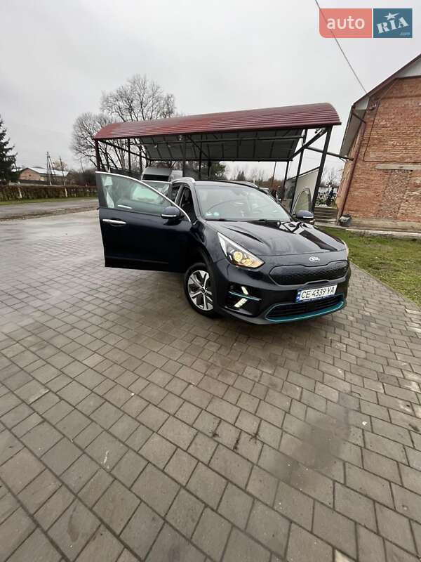 Внедорожник / Кроссовер Kia Niro 2020 в Снятине