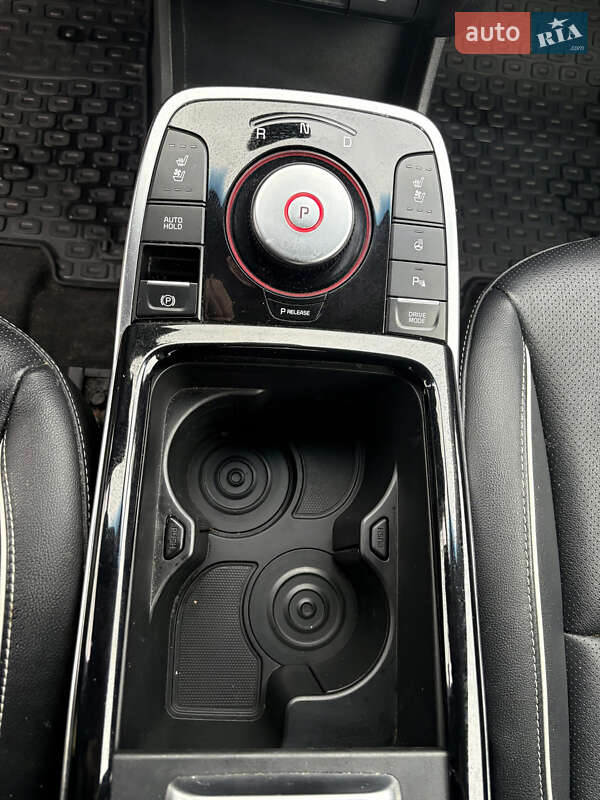 Внедорожник / Кроссовер Kia Niro 2020 в Киеве фото 15 Внедорожник / Кроссовер Kia Niro 2020 в Киеве