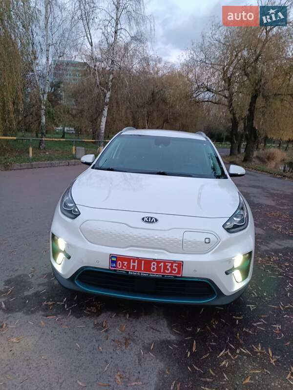 Внедорожник / Кроссовер Kia Niro 2019 в Ровно фото 4 Внедорожник / Кроссовер Kia Niro 2019 в Ровно