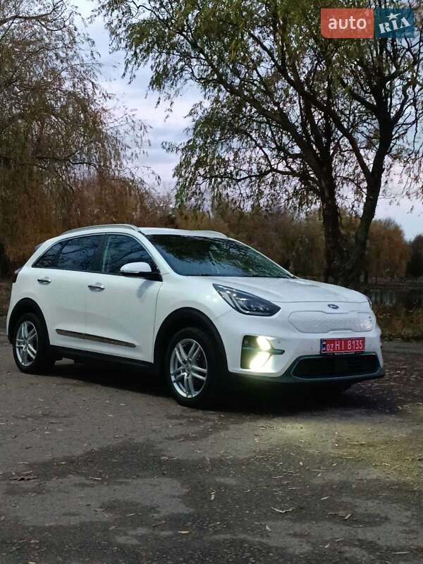 Внедорожник / Кроссовер Kia Niro 2019 в Ровно фото 15 Внедорожник / Кроссовер Kia Niro 2019 в Ровно