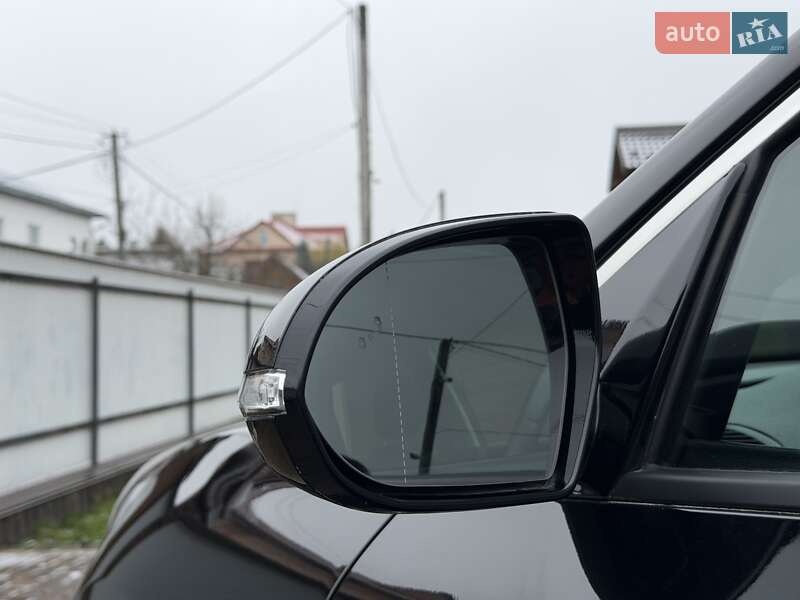 Внедорожник / Кроссовер Kia Niro 2020 в Черновцах