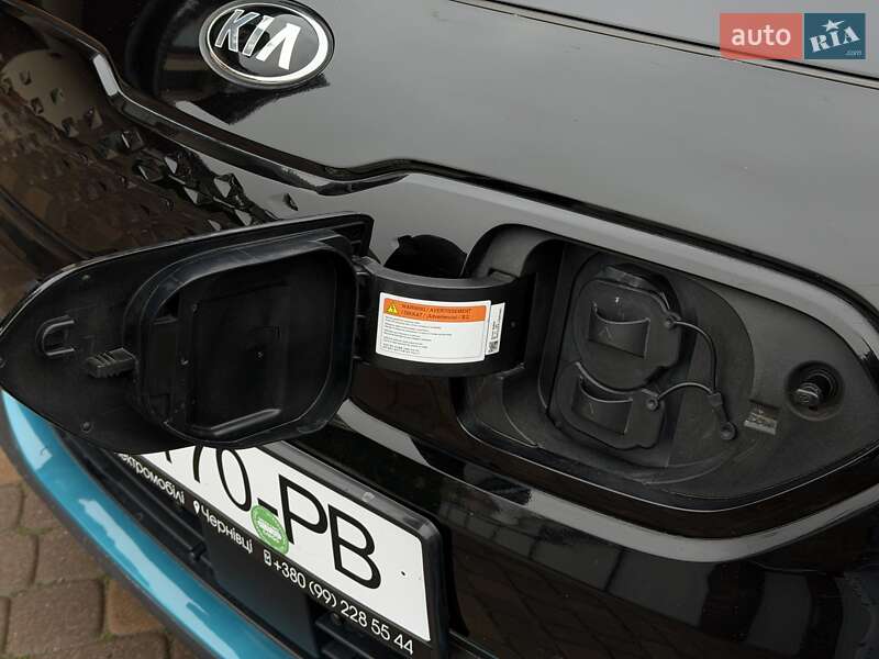 Внедорожник / Кроссовер Kia Niro 2020 в Черновцах