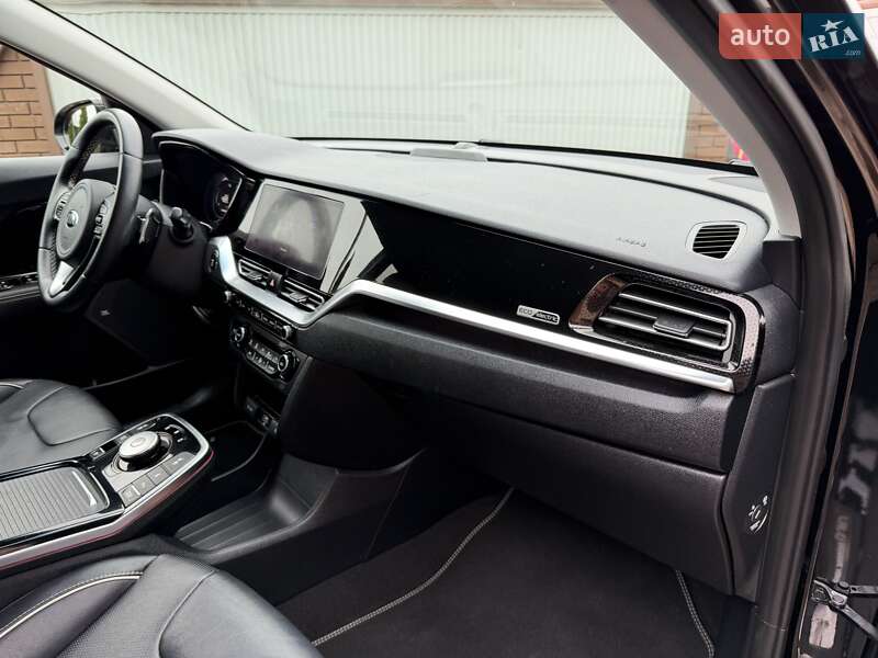 Внедорожник / Кроссовер Kia Niro 2020 в Черновцах