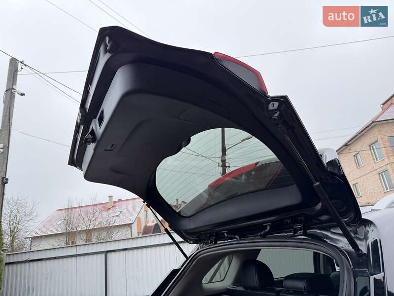 Внедорожник / Кроссовер Kia Niro 2020 в Черновцах