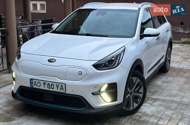 Внедорожник / Кроссовер Kia Niro 2020 в Ужгороде