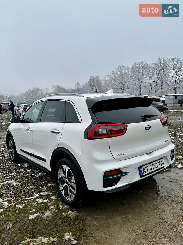 Позашляховик / Кросовер Kia Niro 2018 в Богородчанах фото 14 Позашляховик / Кросовер Kia Niro 2018 в Богородчанах