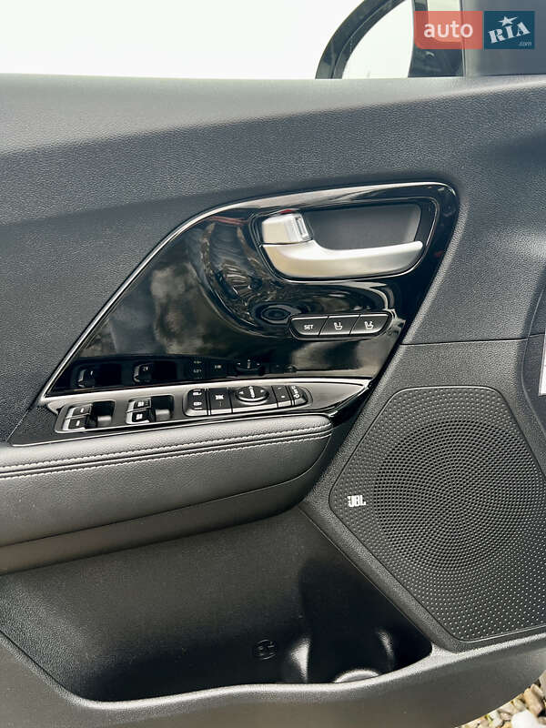 Позашляховик / Кросовер Kia Niro 2018 в Богородчанах фото 25 Позашляховик / Кросовер Kia Niro 2018 в Богородчанах