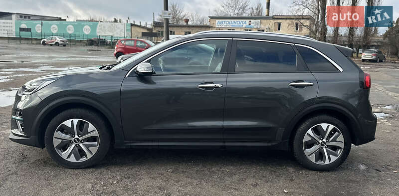 Внедорожник / Кроссовер Kia Niro 2021 в Киеве
