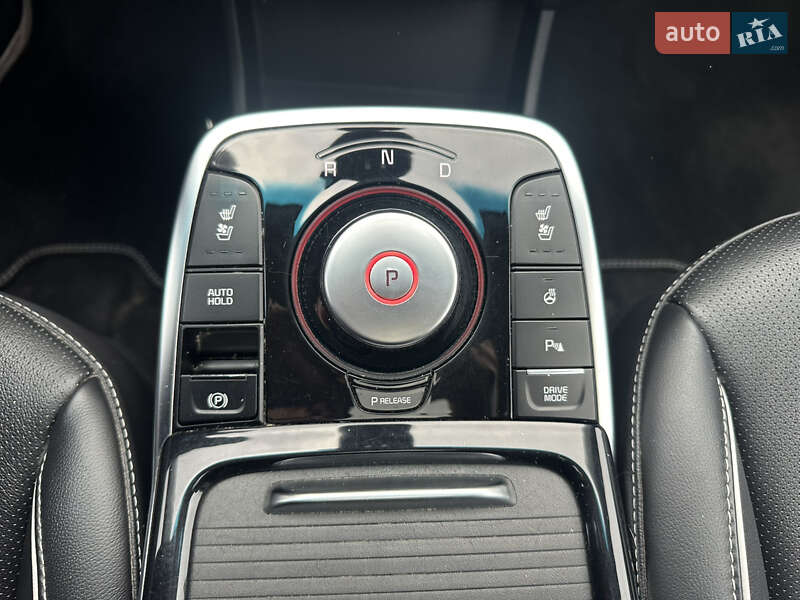 Внедорожник / Кроссовер Kia Niro 2021 в Киеве