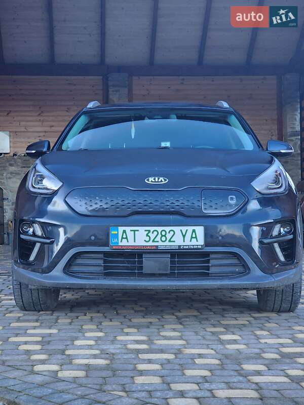 Внедорожник / Кроссовер Kia Niro 2019 в Косове фото 8 Внедорожник / Кроссовер Kia Niro 2019 в Косове