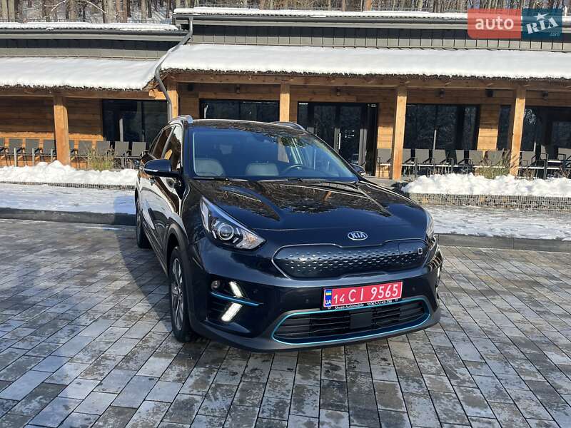 Внедорожник / Кроссовер Kia Niro 2020 в Львове