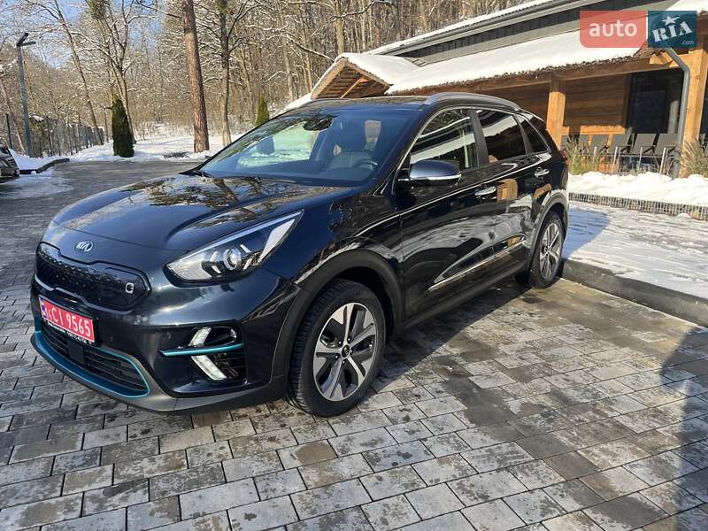 Внедорожник / Кроссовер Kia Niro 2020 в Львове