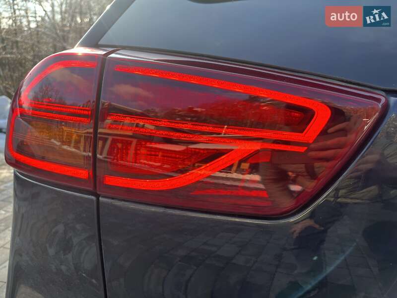 Внедорожник / Кроссовер Kia Niro 2020 в Львове