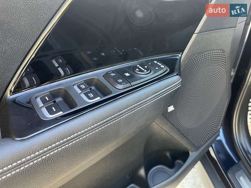 Внедорожник / Кроссовер Kia Niro 2020 в Львове