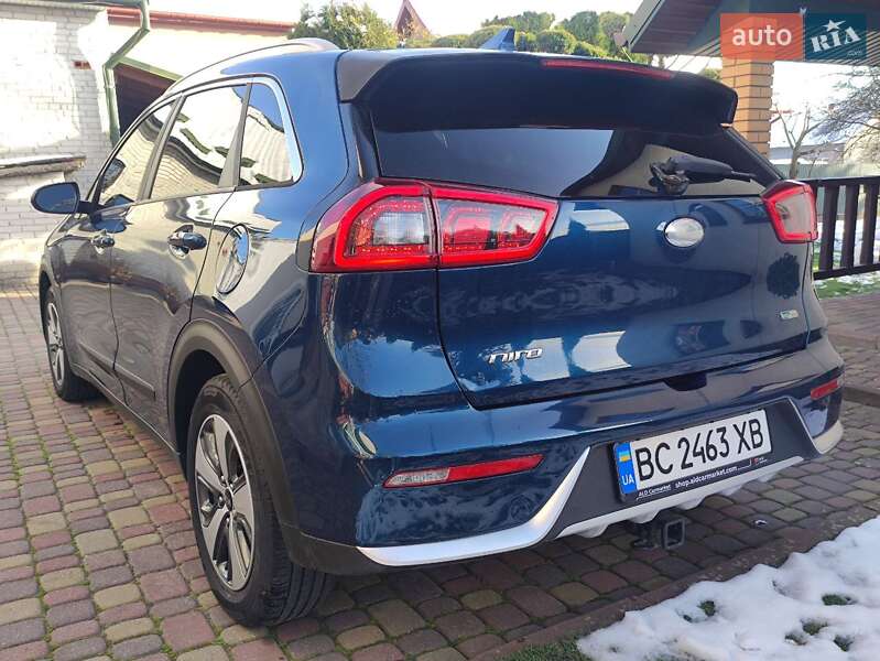 Внедорожник / Кроссовер Kia Niro 2018 в Новом Роздоле