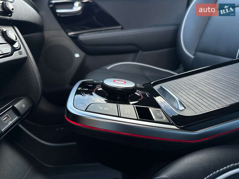 Внедорожник / Кроссовер Kia Niro 2020 в Львове