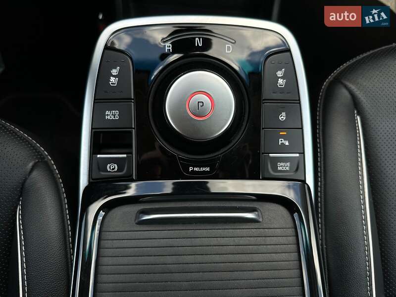 Внедорожник / Кроссовер Kia Niro 2020 в Львове